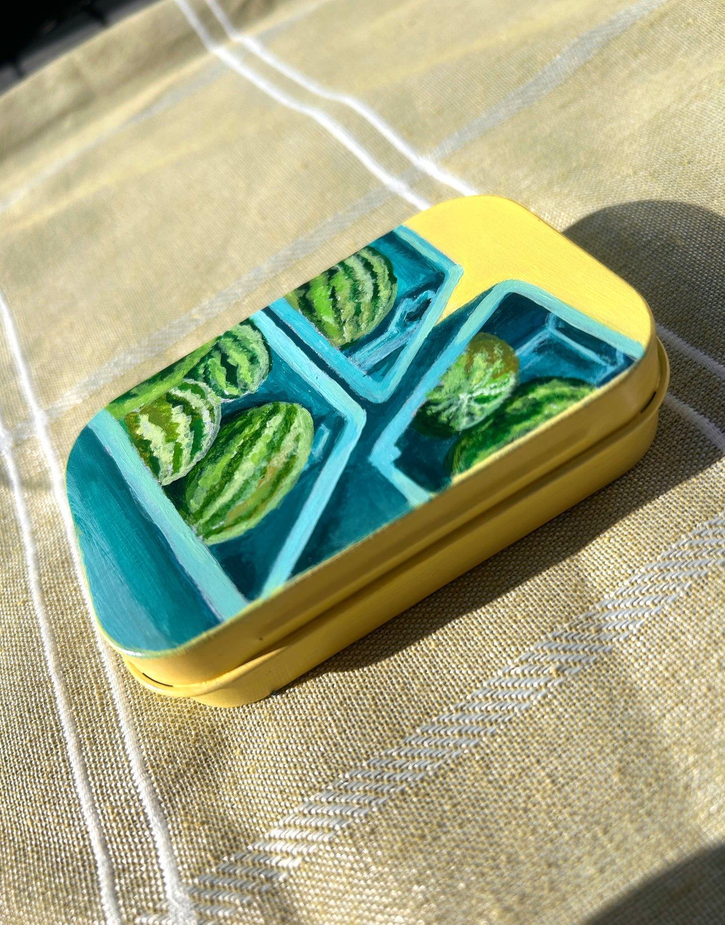 Summer in a tin : watermelon